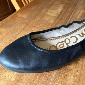 classic black ballet flats Sam Edelmann size 9